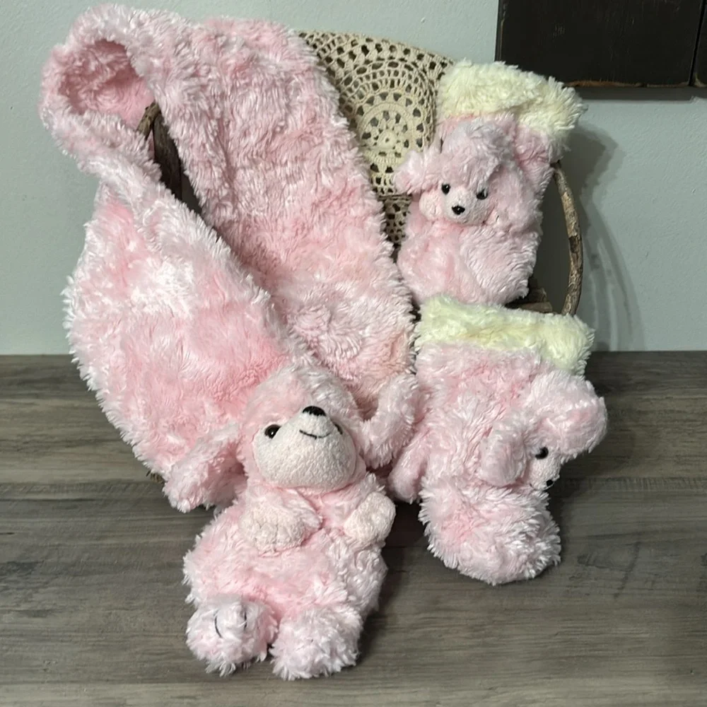 PRE OWNED VINTAGE BESTEVER PINK FAUX FUR GIRL'S POODLE SCARF AND POODLE MITTENS